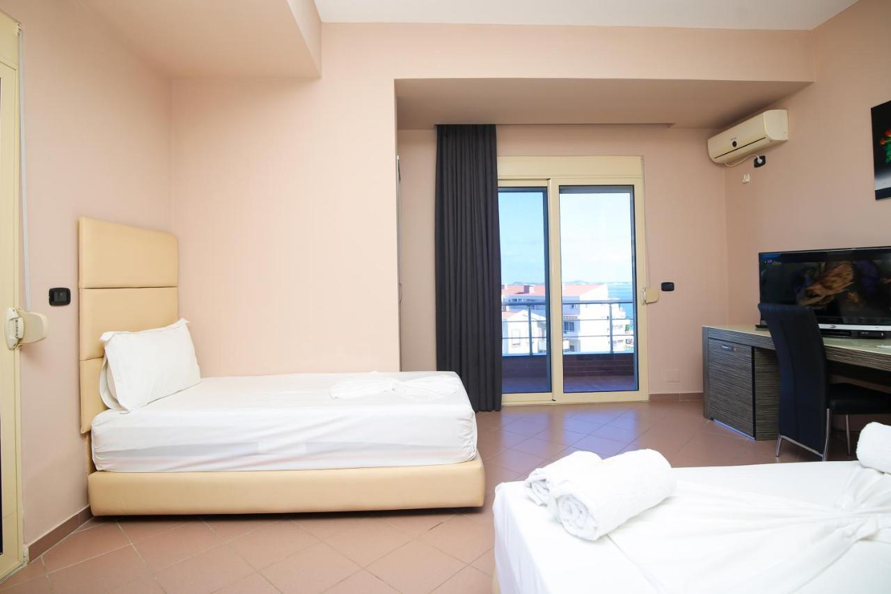 Hotel Aliko Vlorë Εξωτερικό φωτογραφία