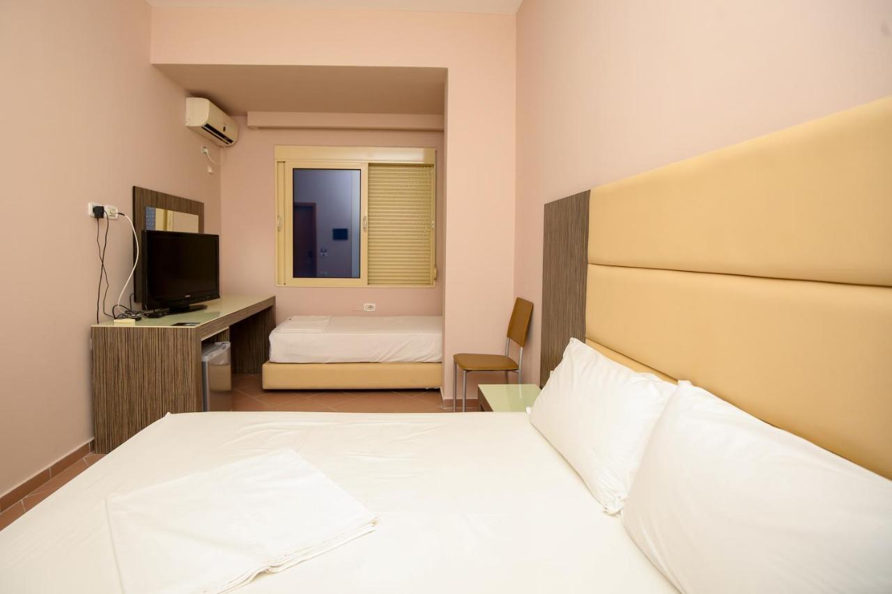 Hotel Aliko Vlorë Εξωτερικό φωτογραφία