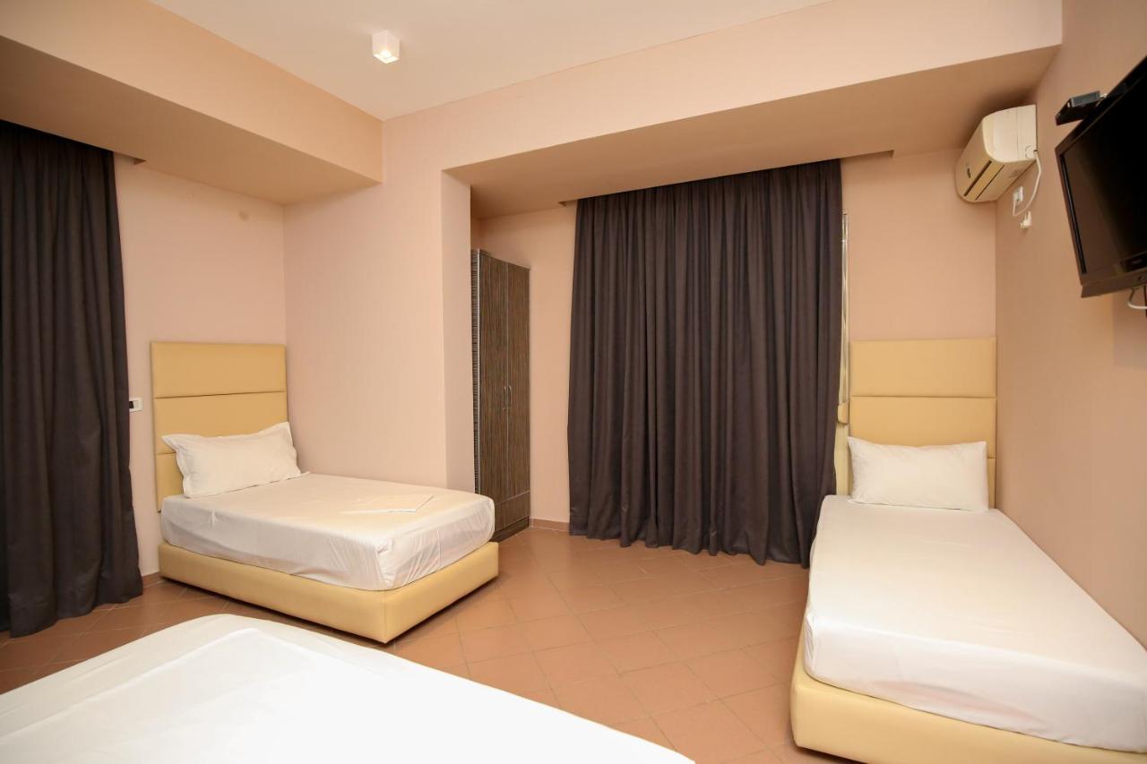 Hotel Aliko Vlorë Εξωτερικό φωτογραφία