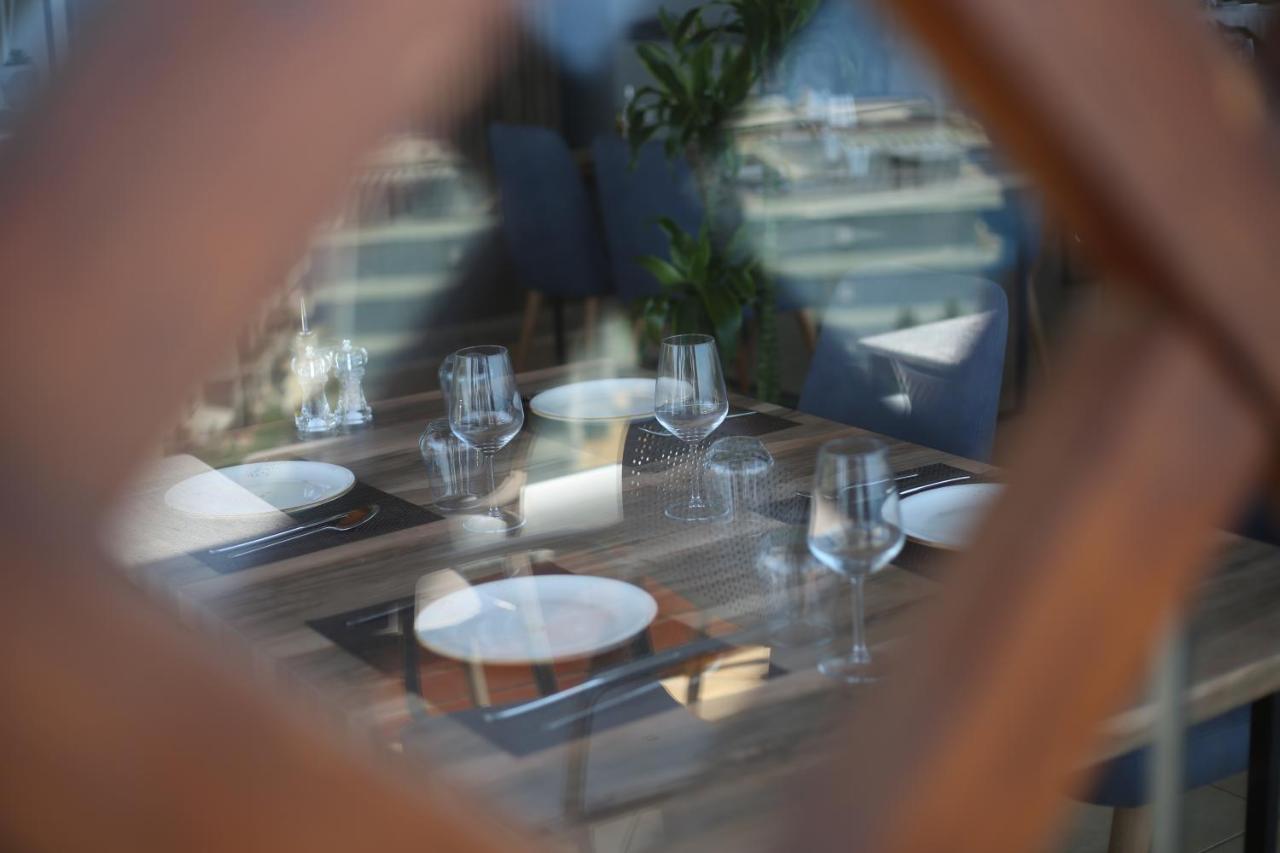 Hotel Aliko Vlorë Εξωτερικό φωτογραφία