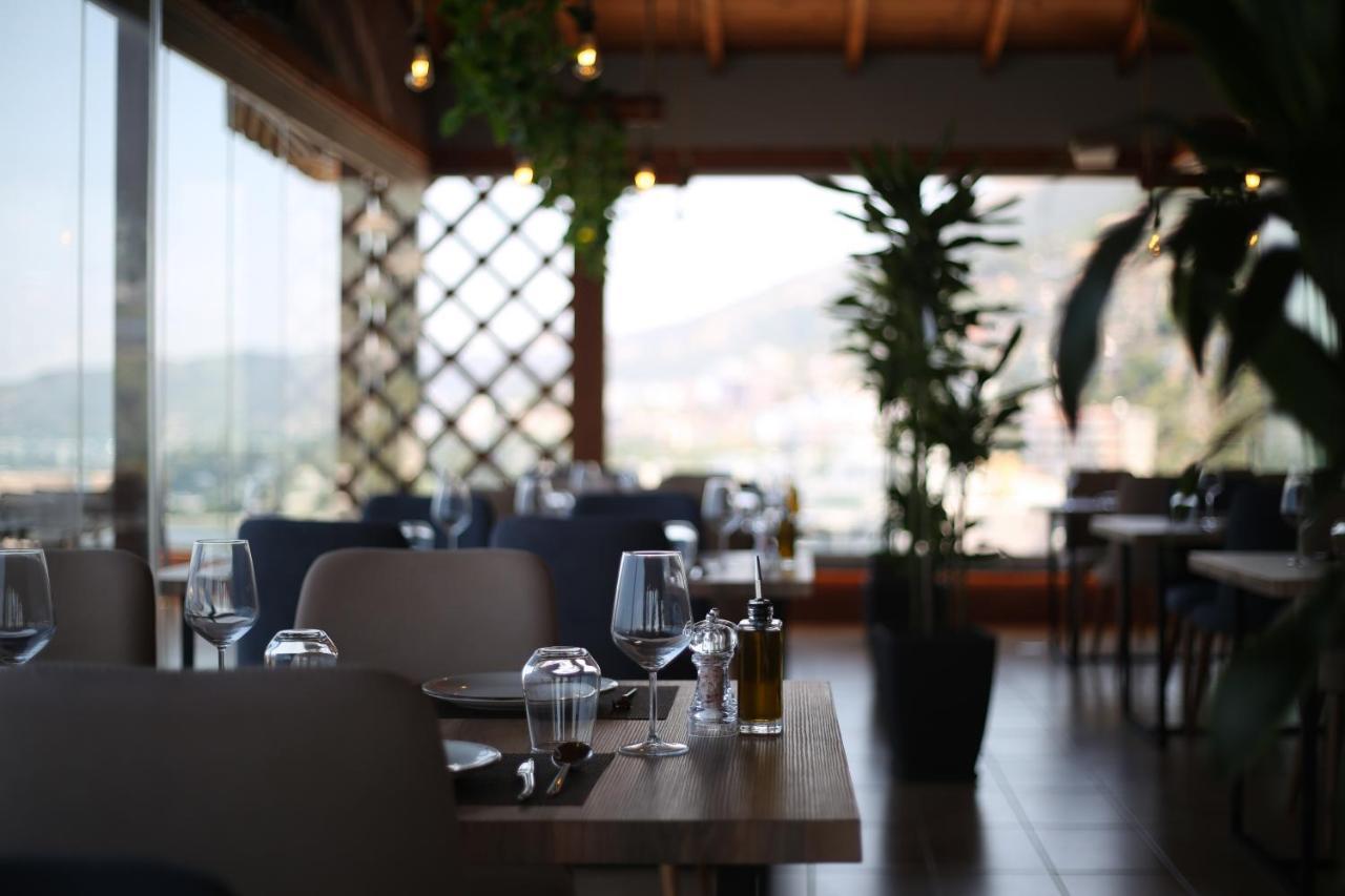 Hotel Aliko Vlorë Εξωτερικό φωτογραφία